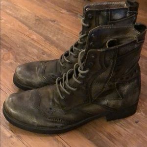 Lounge by Mark Nason Size 10.5 Boots